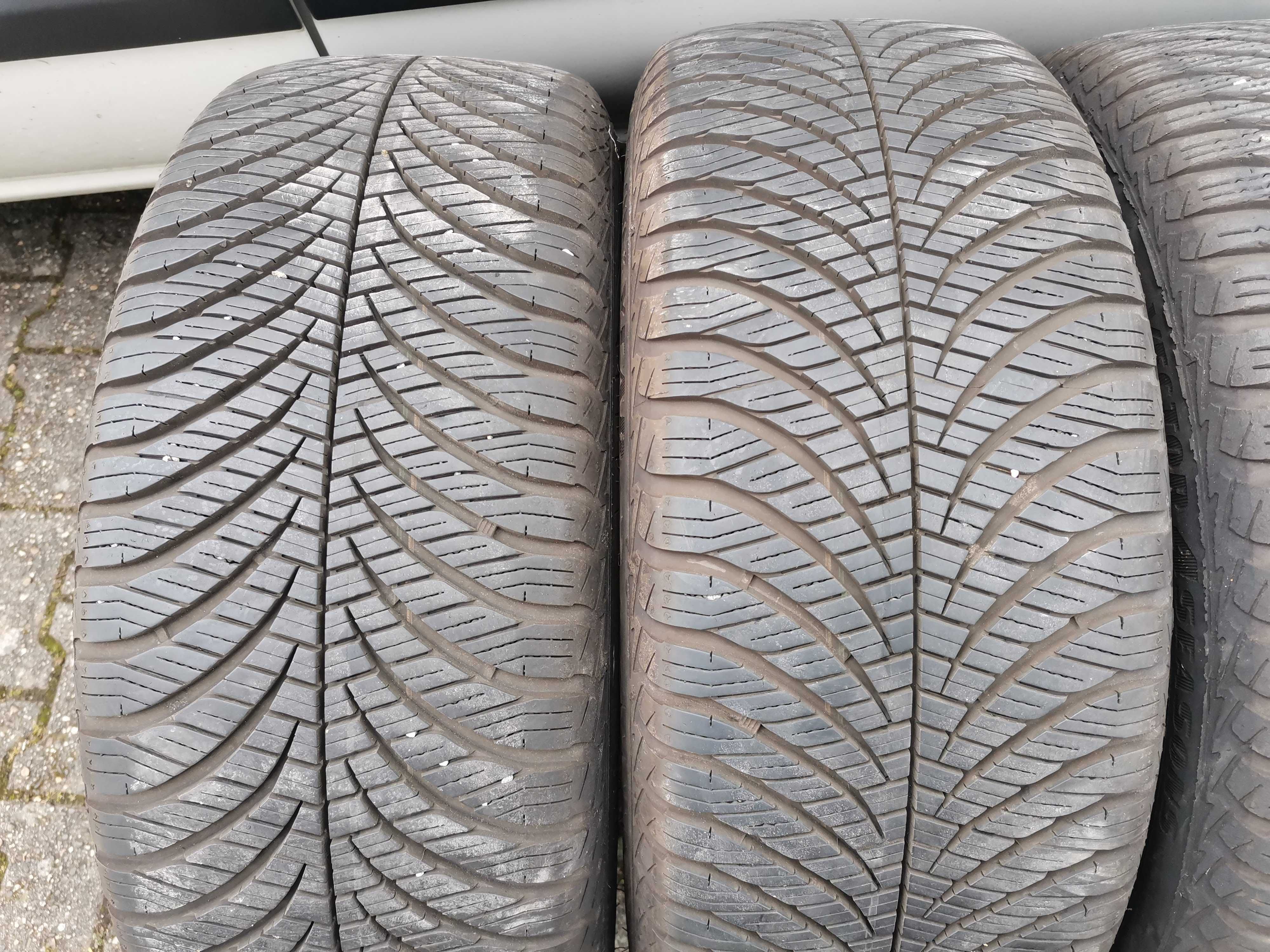 * 4 opony wielosezonowe Goodyear Vector 4Seasons Gen-2 225/45 R17 94V