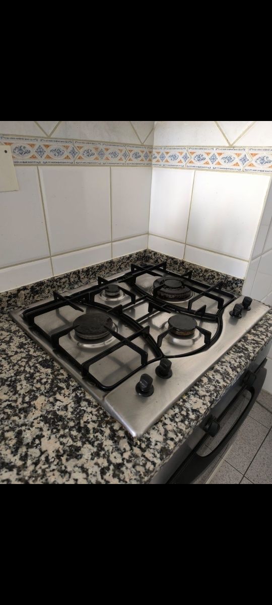 Placa a gás Ariston