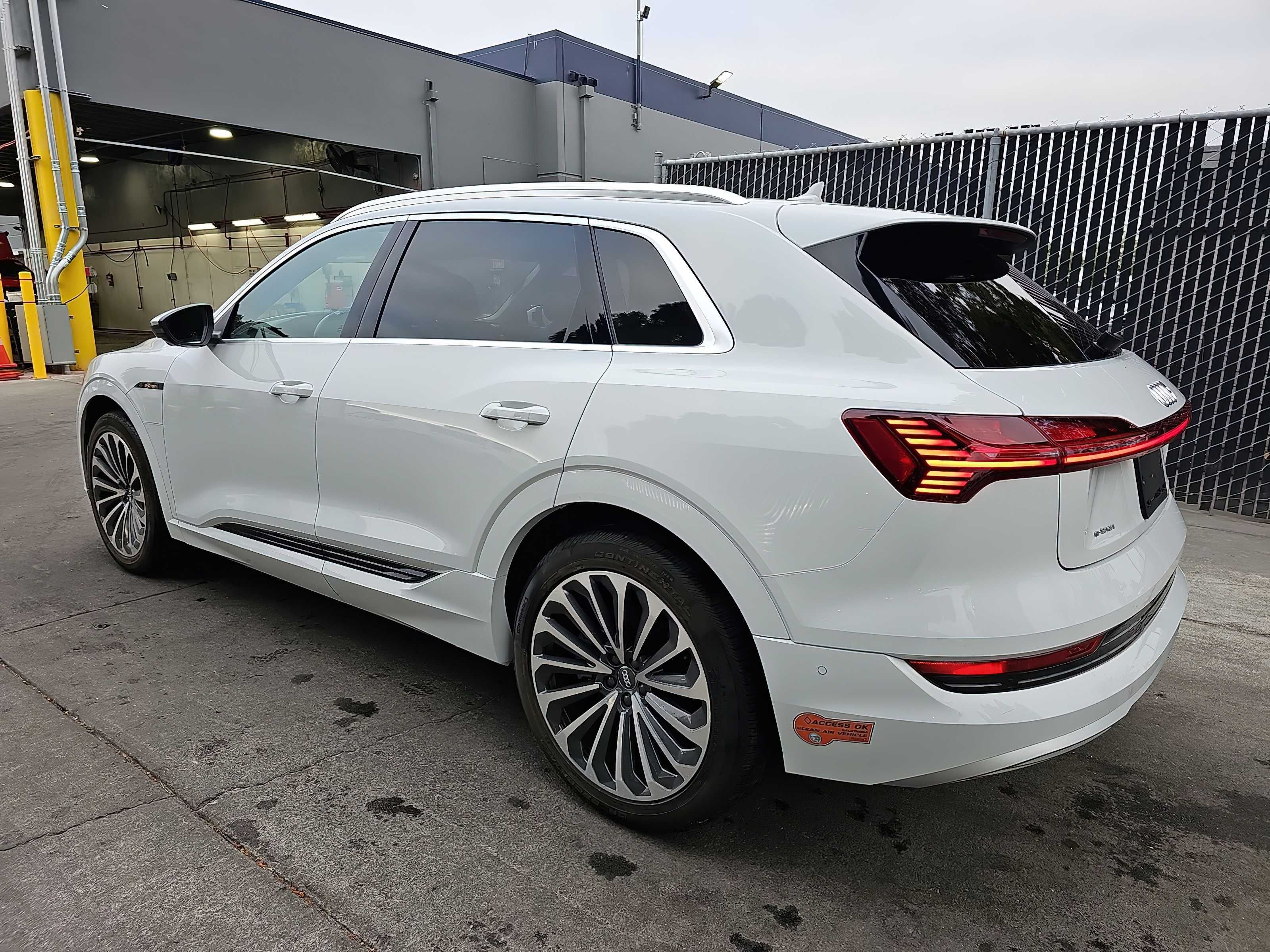 Audi e-tron 2019