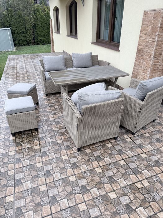 Meble ogrodowe beżowe