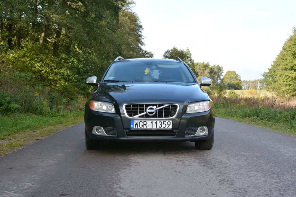 Volvo v70 III 2.0 D 136km