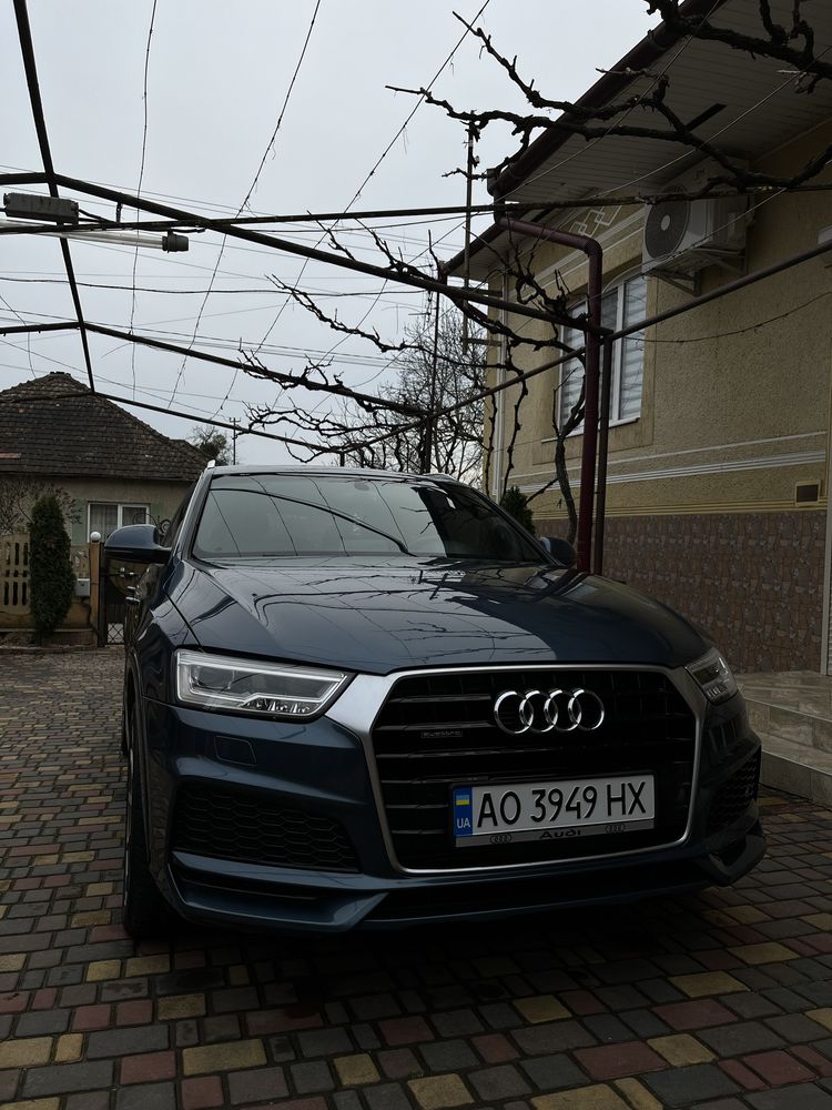 audi Q3 2018 рік