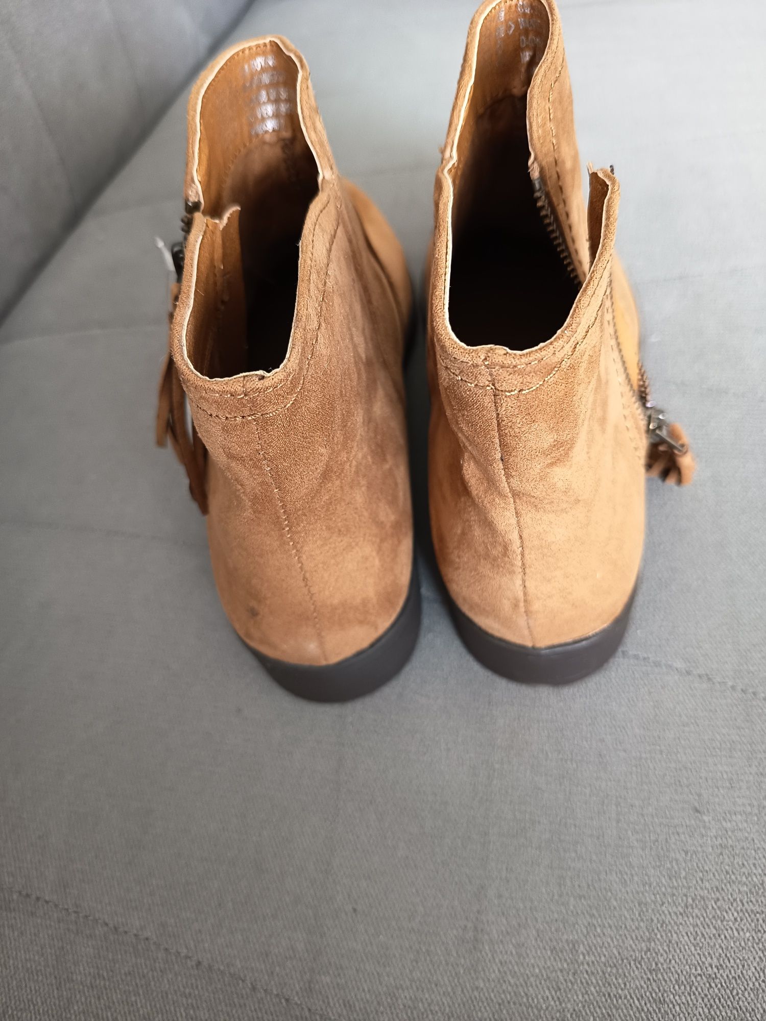 Nowe botki brązowe camel C&A rozm. 39 - 26 cm