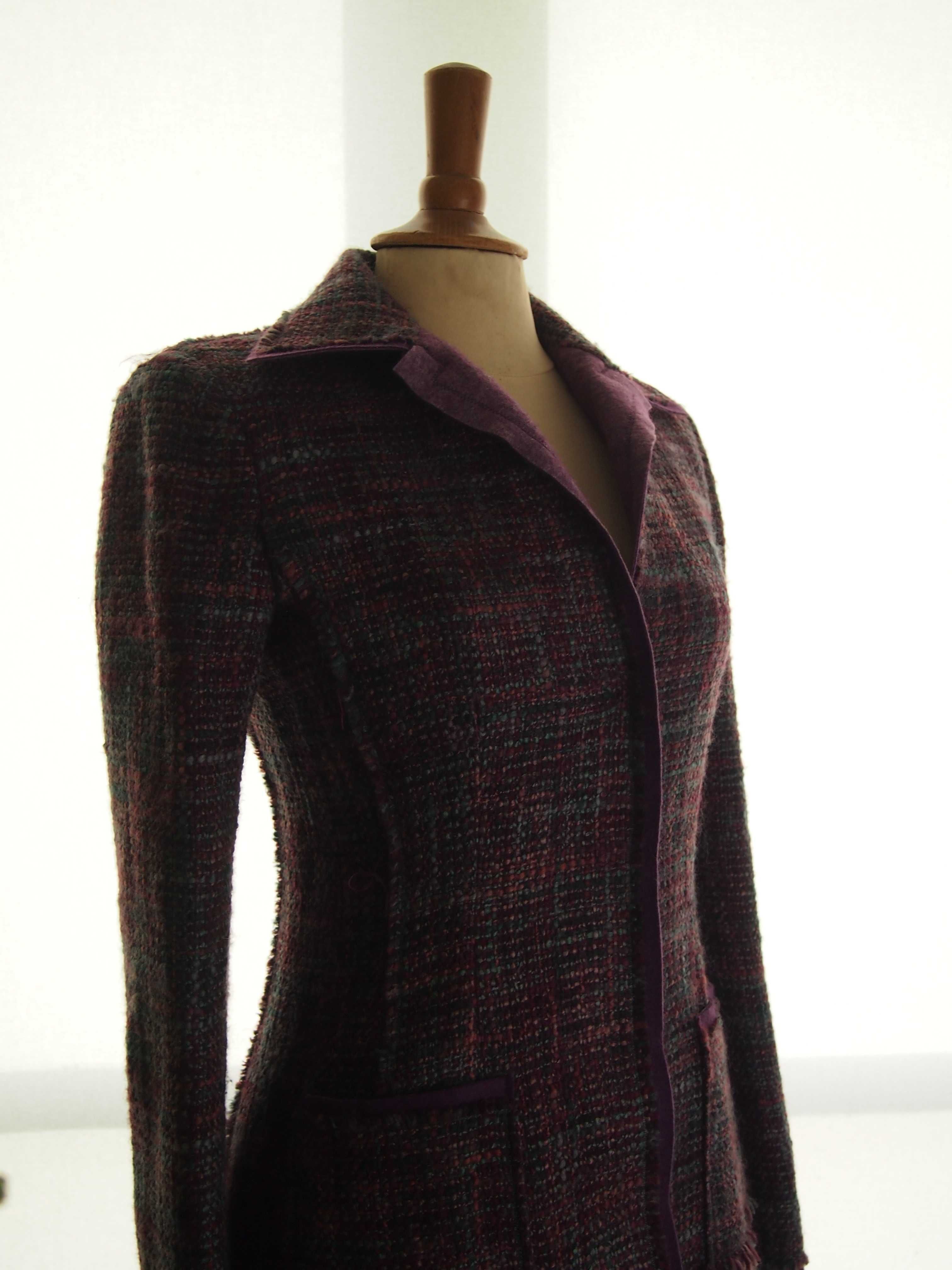 casaco de fazenda tweed, comprido, marca Alberta Ferretti