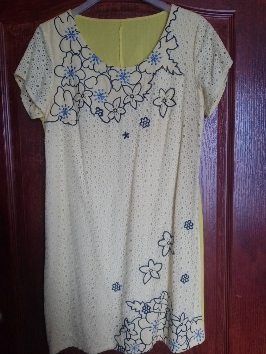 Нова сукня в українському стилі 46-48 розмір