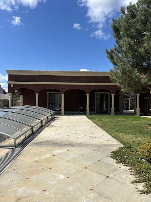 Продам дом у моря 12 соток, бассейн, срочно‼️