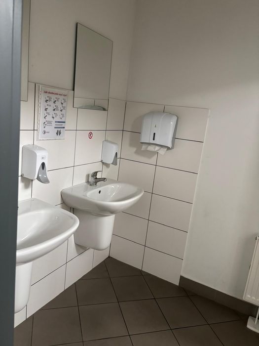 Hala produkcyjno magazynowa 1100m2