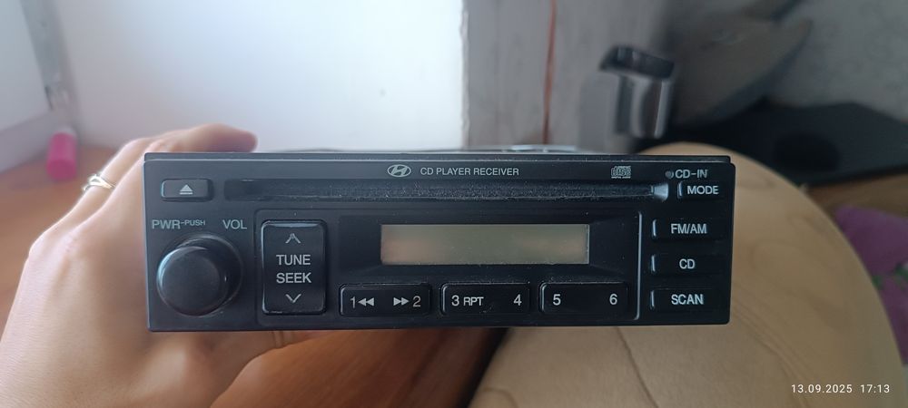Штатна магнітола Hyundai Tucson 2005 р оригінал