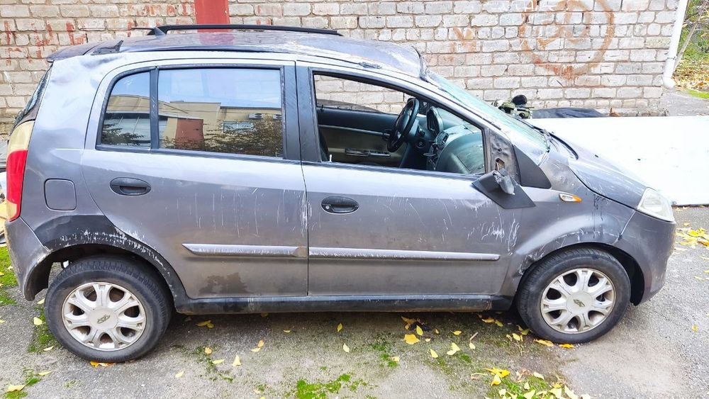 Chery Kimo (Чери Кимо) после ДТП на ходу , на детали