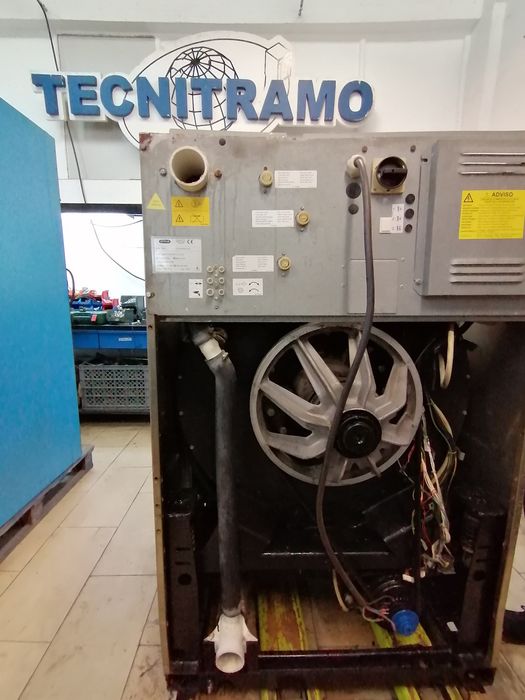 Máquina de lavar roupa industrial Self service lares e hospitais