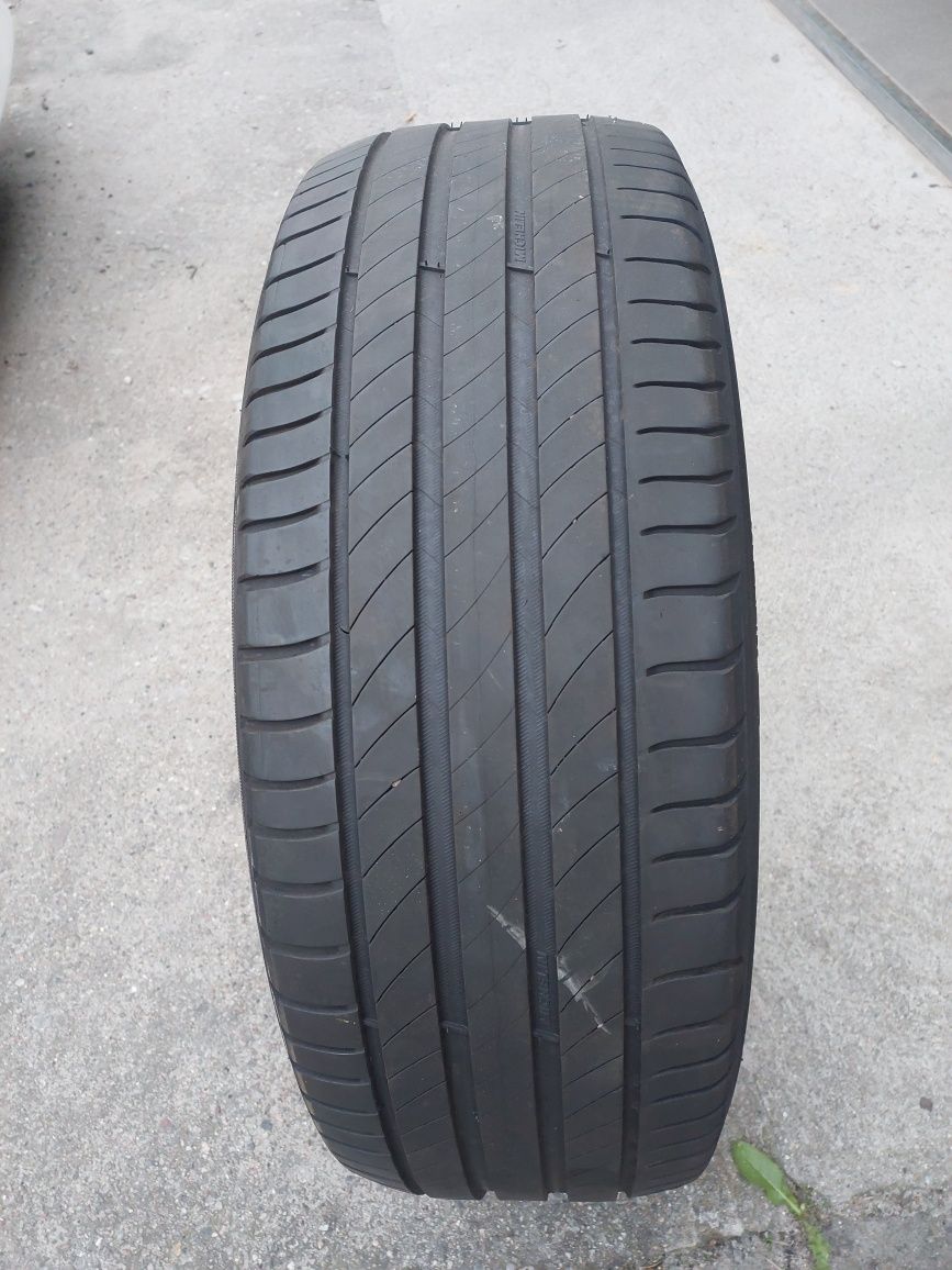 Opona Michelin 205/60 R16 letnia