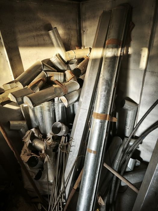 Відливи коньки ринва жолоб