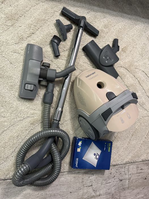 Odkurzacz Zelmer Odyssey 1700W idealny stan +komplet akcesoriów +worki