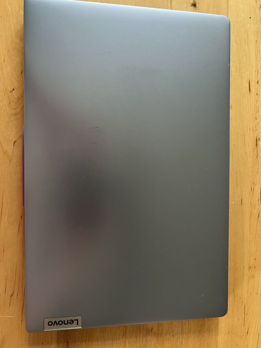 Lenovo IdeaPad Slim 3 15IAH8 15,6”  i5-12450H 16 GB TAM 1TB