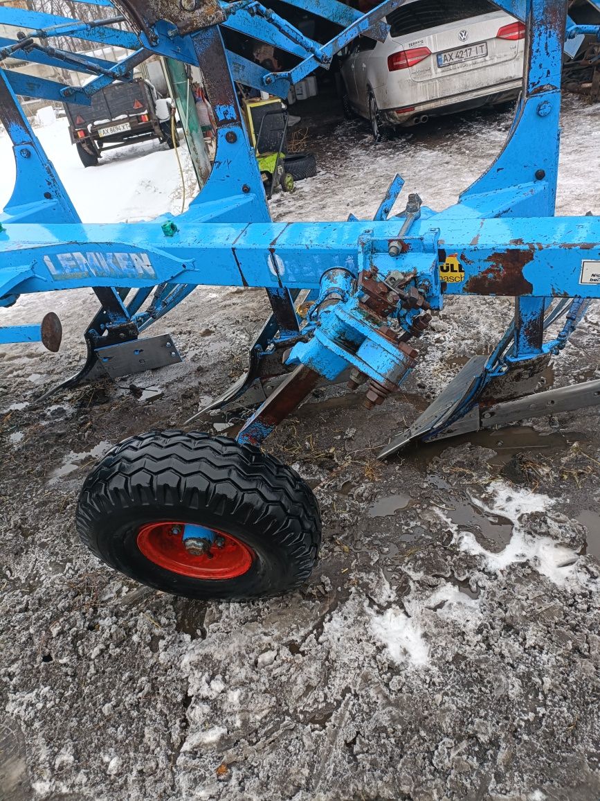 Продам плуг Lemken Opal 140 4+