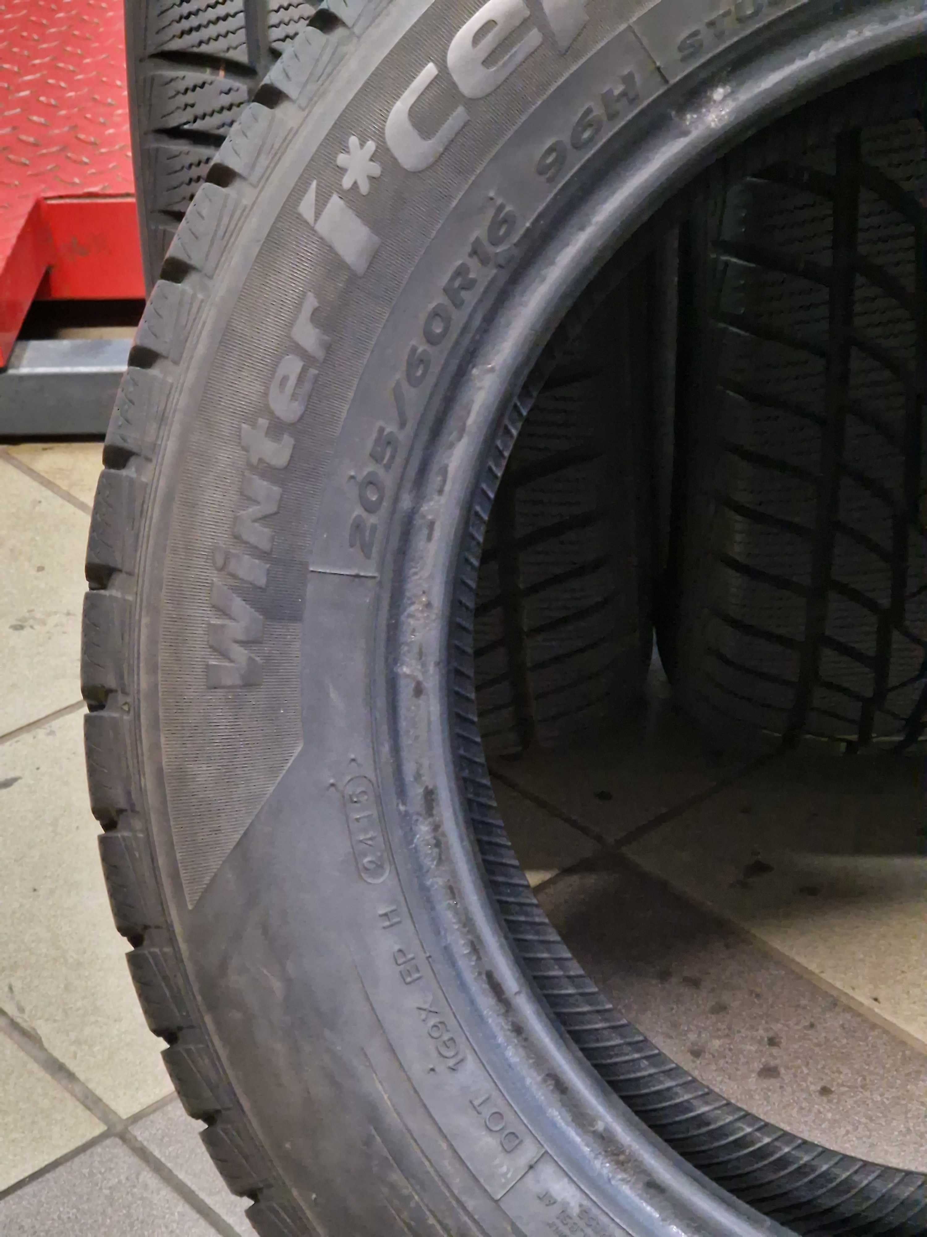 Hankook 205/60R16 Winter Icept RS