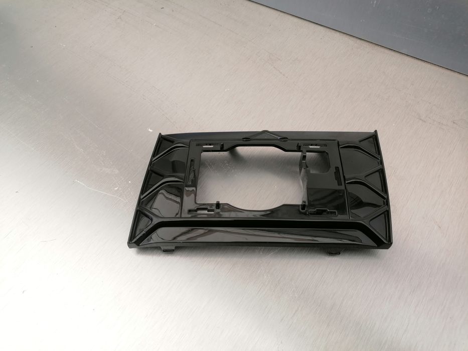 Audi RS6 RS7 C8 18- 4K8 zaślepka kratka radaru lewa lewy przód