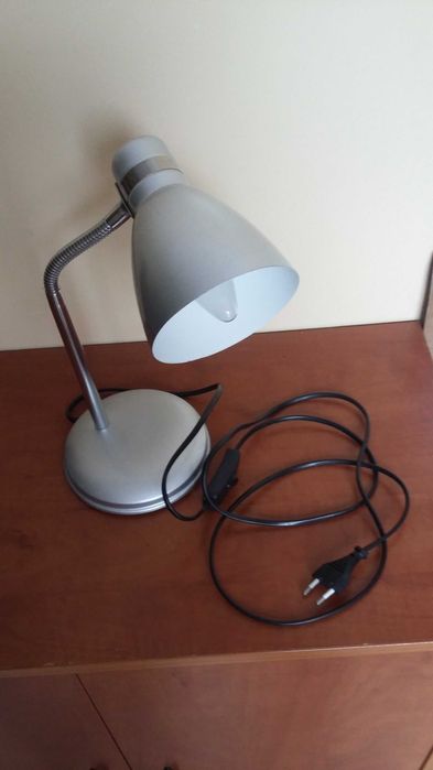 Lampka Metalowa szaro srebrna jak nowa