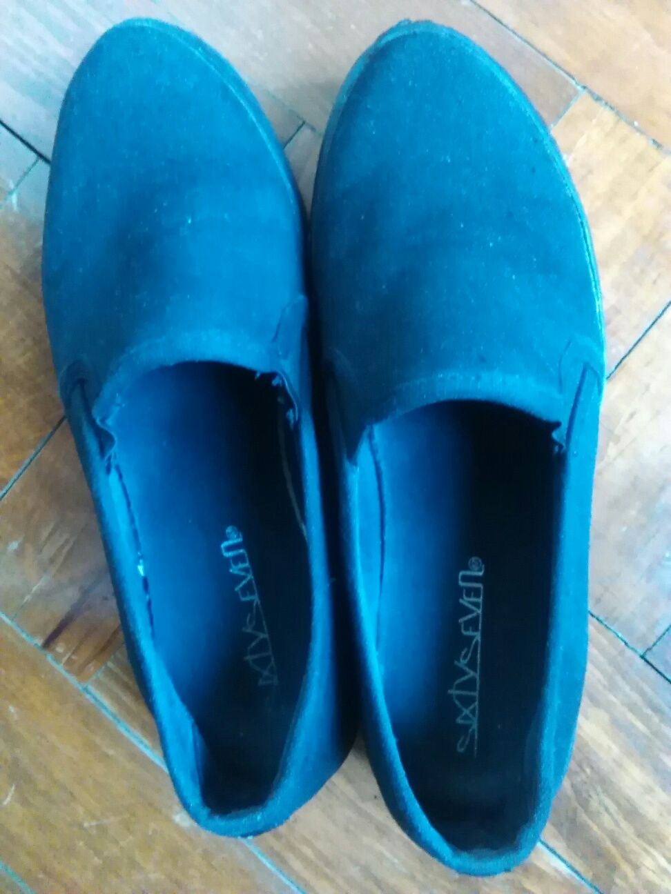 Sapatilhas slip-on pretas em lona da Sixty Seven em óptimo estado