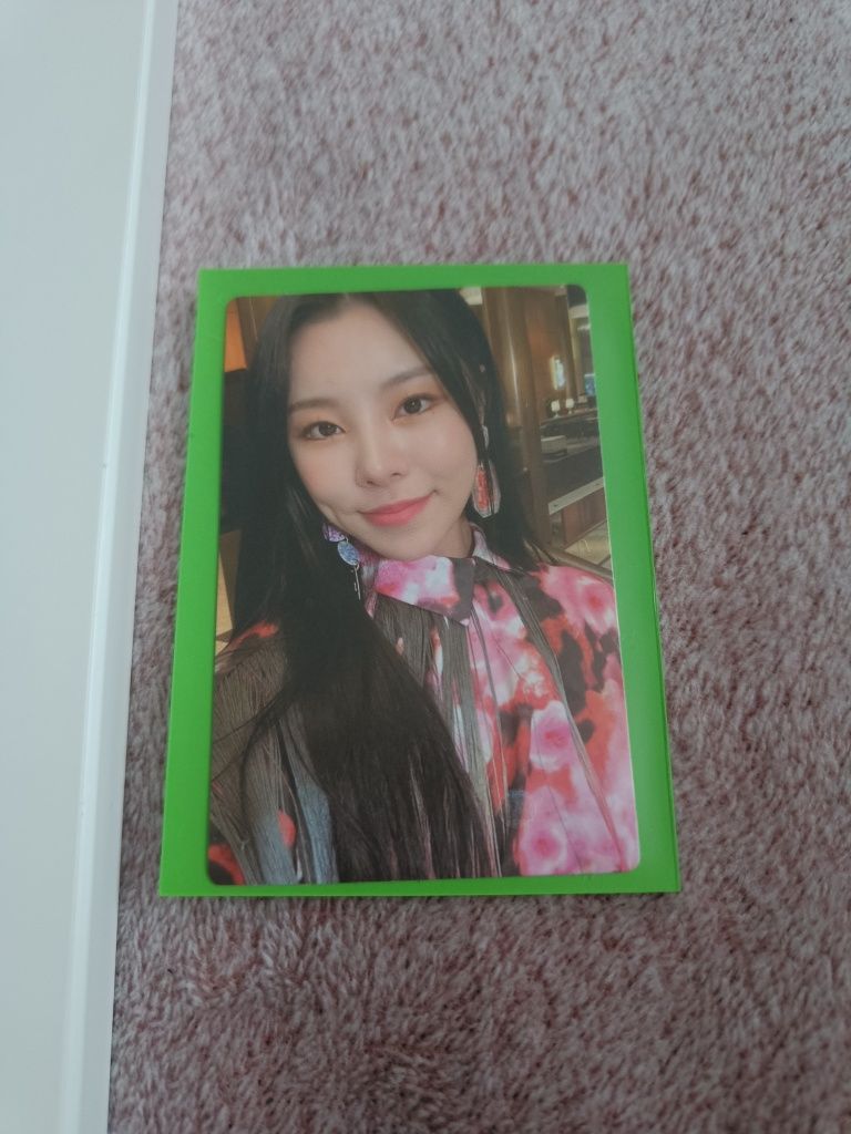 Album Wheein Redd Mamamoo kpop