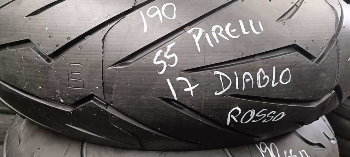 Pneus  190/55/17 Metzler e Pirelli