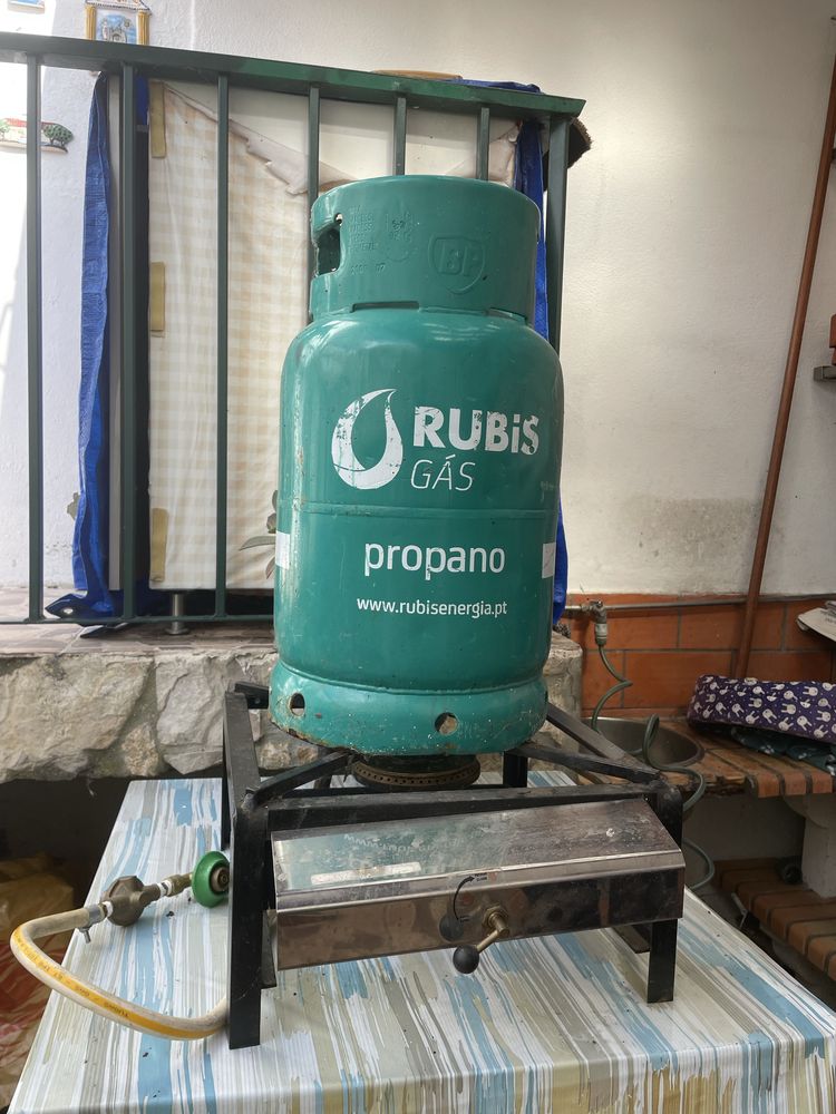 Fogão de 1 bico industrial com bilha de gás incluída