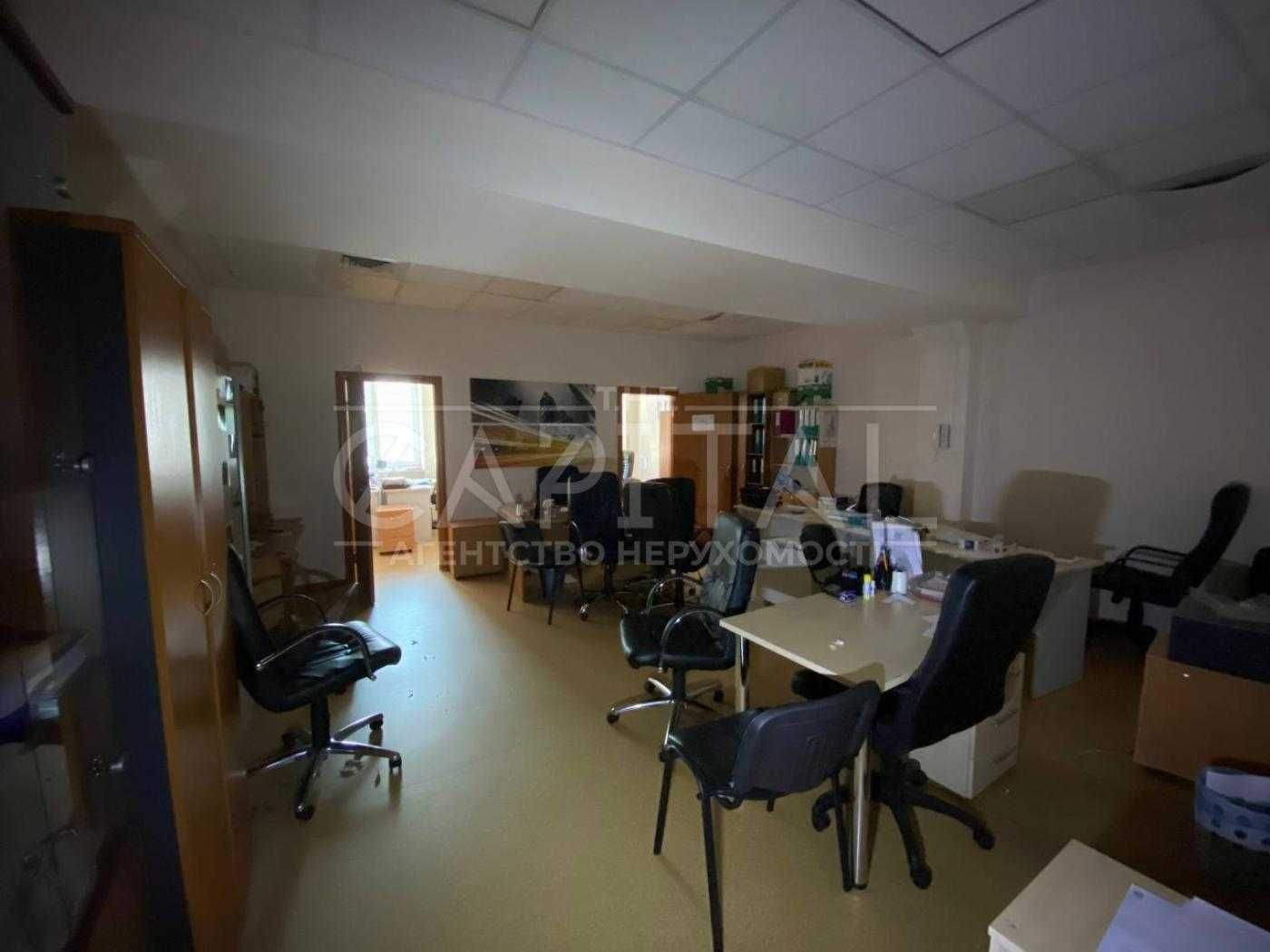 Офіс 450 м². Кабінетна система. 5 хв від ст. м. ПОЧАЙНА