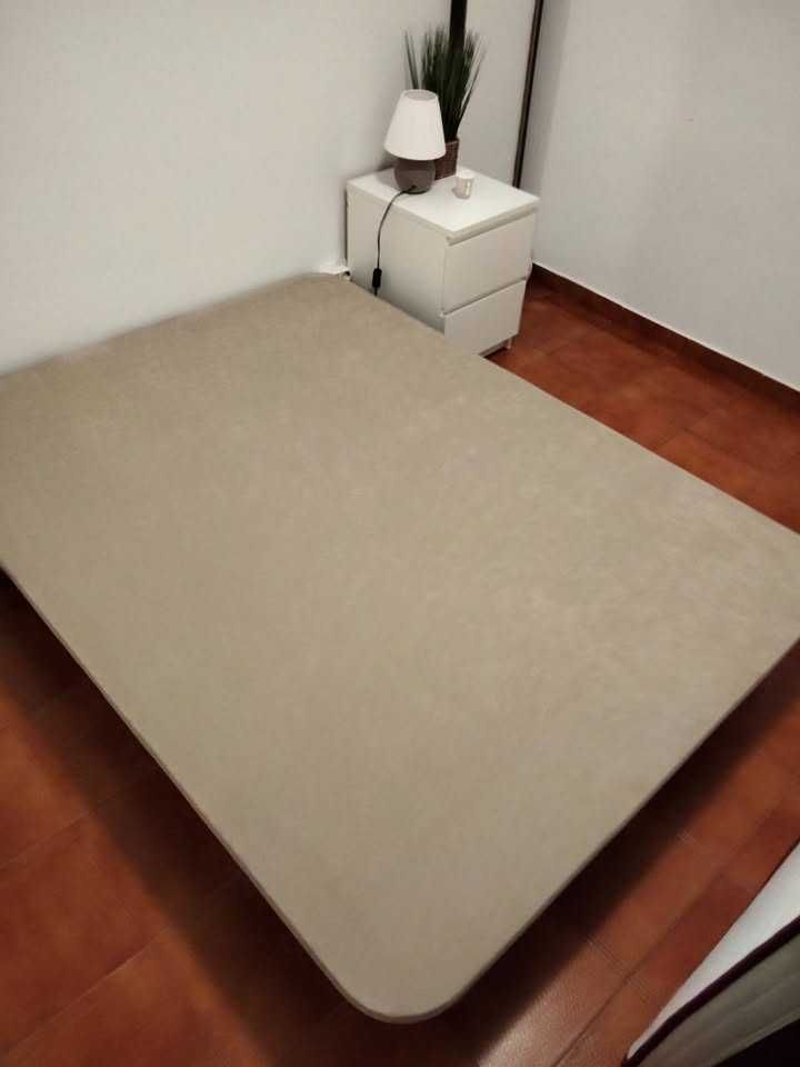 Estrado Estufado + Colchão 190cmx140cm