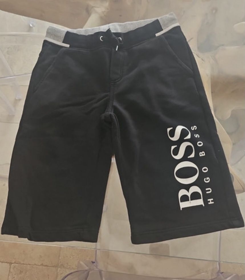 Calções pretos hugo boss 12 anos