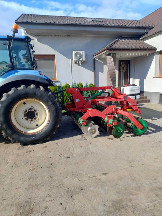 Agregat talerzowy UNIA ARES TL 3.0 + siewnik poplonu AKPIL