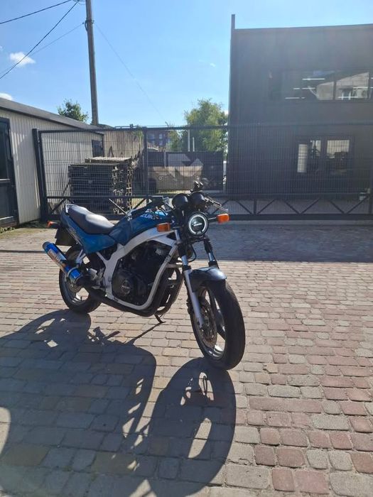 ТЕРМІНОВО Продам suzuki GS500E