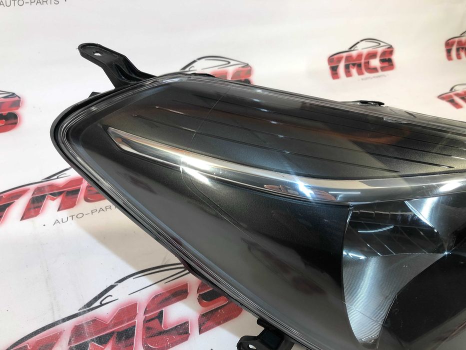 Farol Frente Otica TOYOTA YARIS 3 III DIREITO ORIGINAL