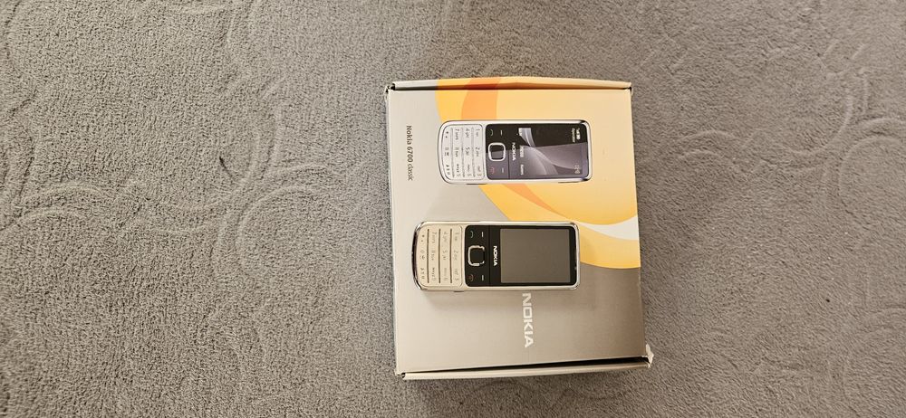 Nokia 6700 classic