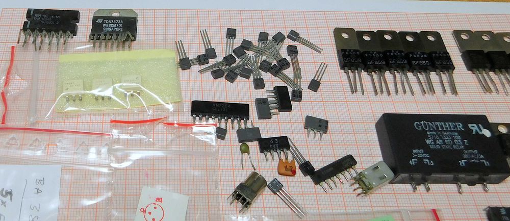 Części elektroniczne  zestaw [095]2