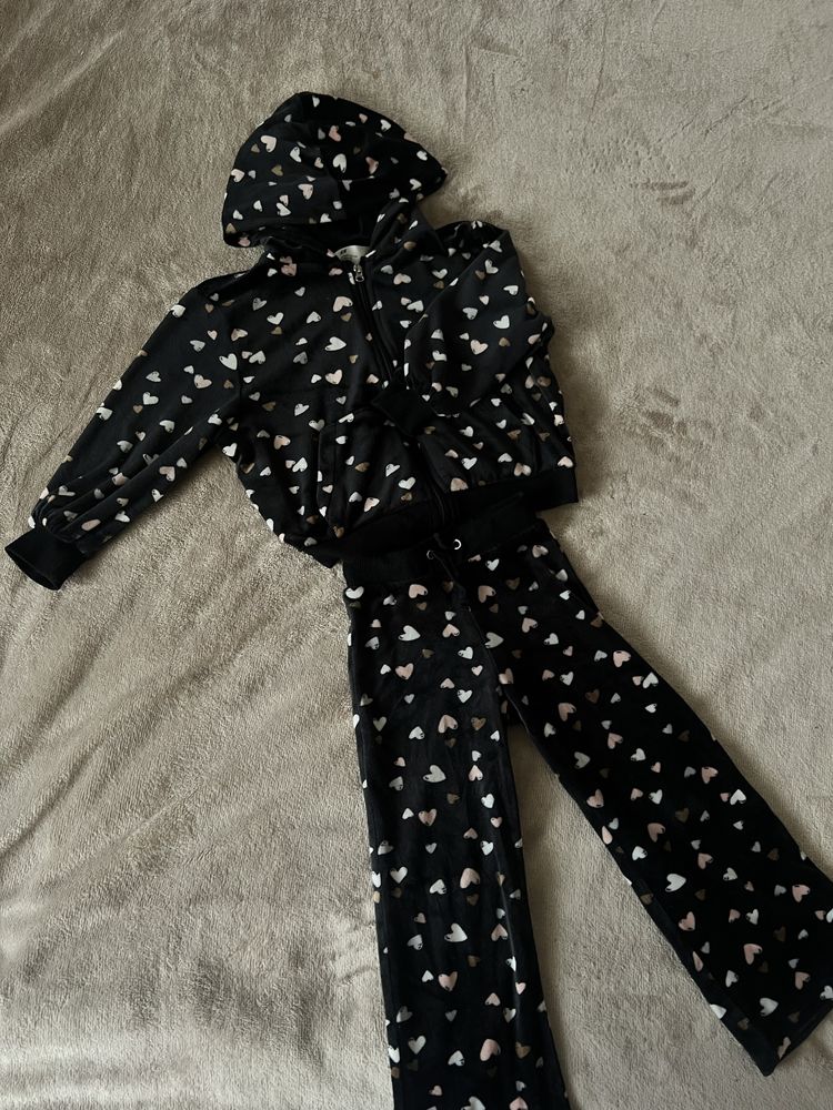 Костюм велюр H&m 2-4роки
