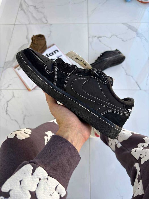 Чоловічі кросівки Retro Nike Air Jordan “Travis Scott” чорний NK801-N