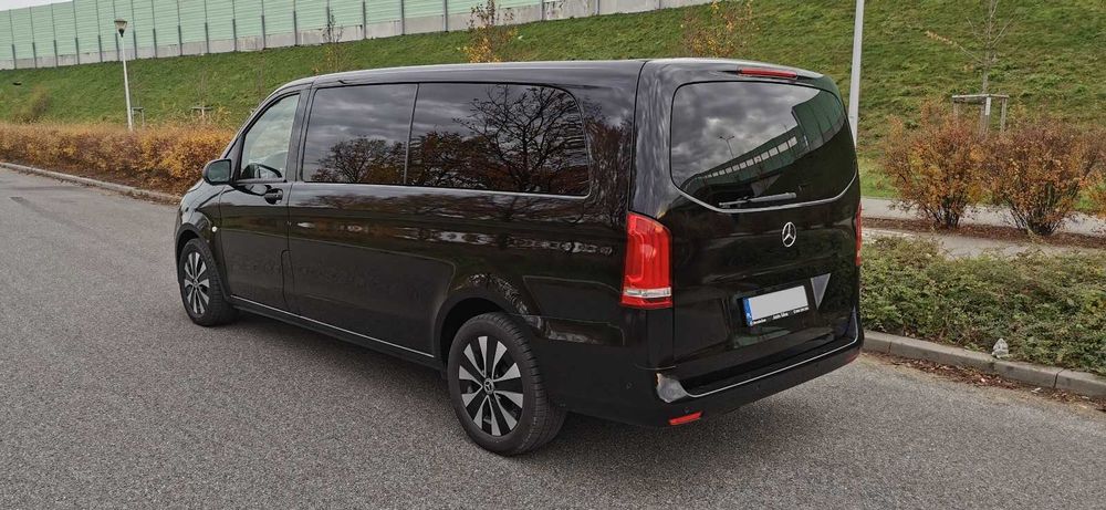 Wynajem busów osobowych bez kierowcy Mercedes V Klasa, Mercedes VITO
