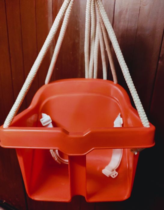 Huśtawka dla dziecka różowa