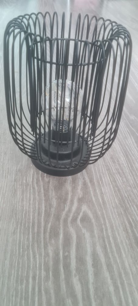 Lampka na baterie