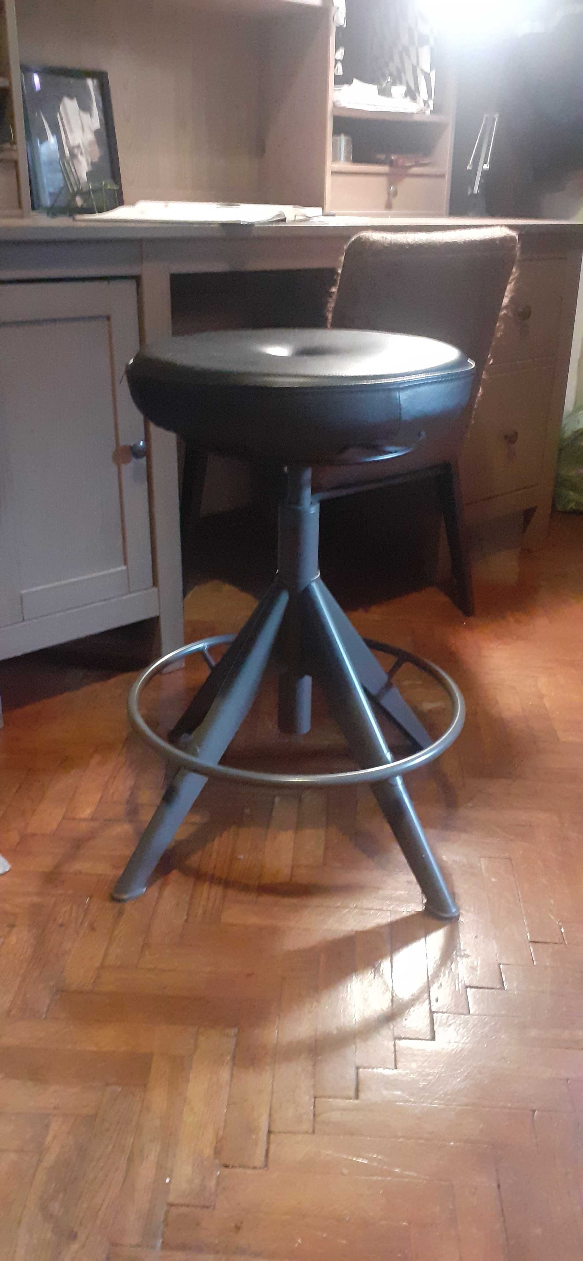 Taboret do biurka Ikea