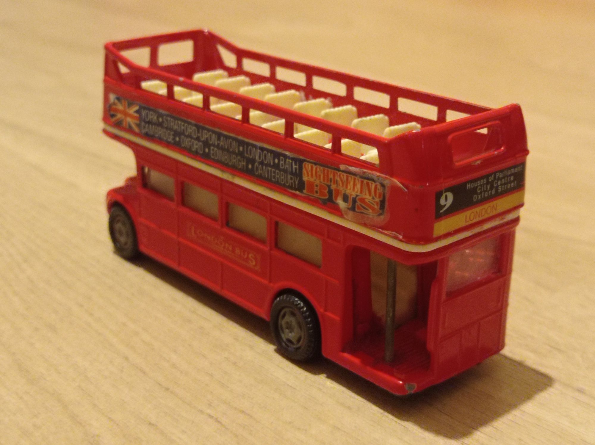 London Bus double-decker autobus