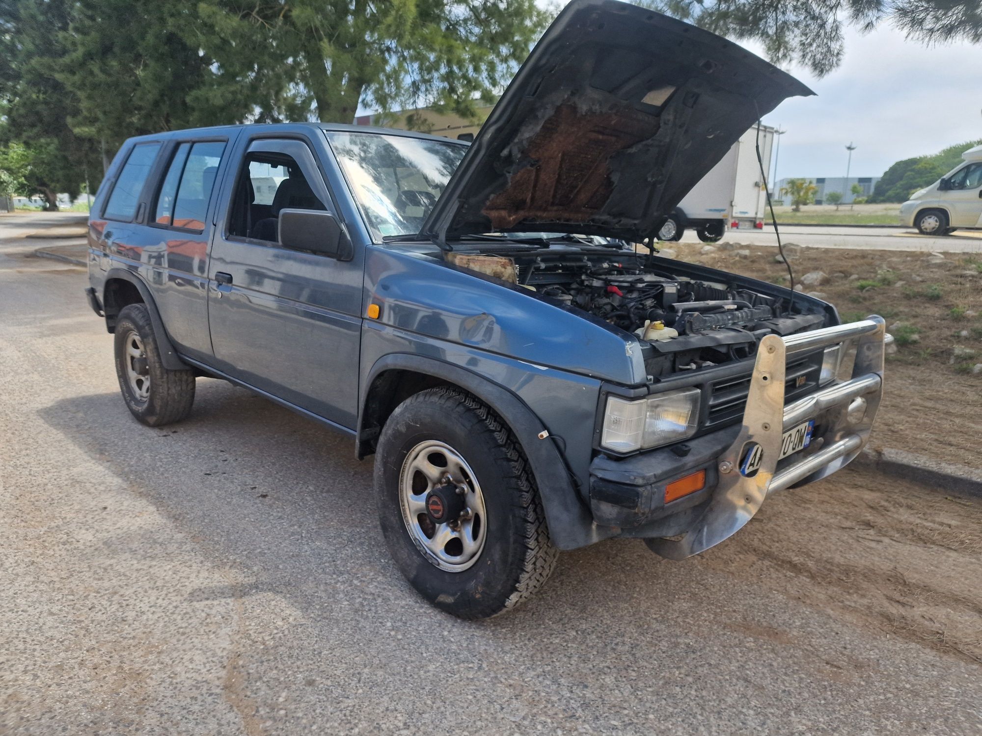 Peças Nissan terrano 1 3.0 v6