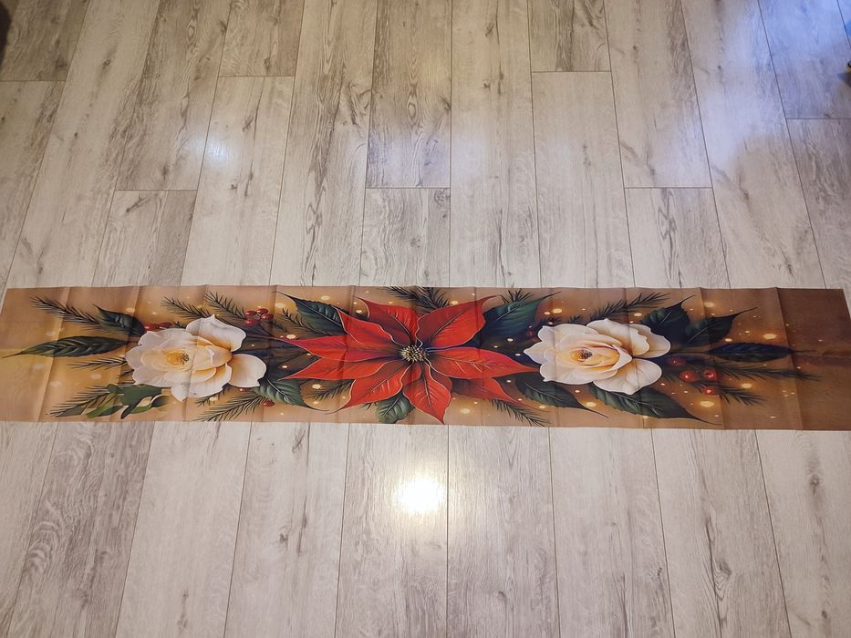 Bieżnik na stół świąteczny