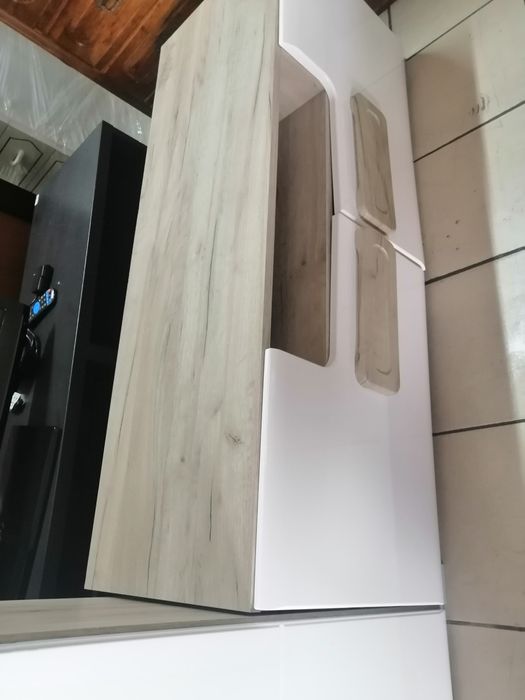 Móvel e Aparador de Sala