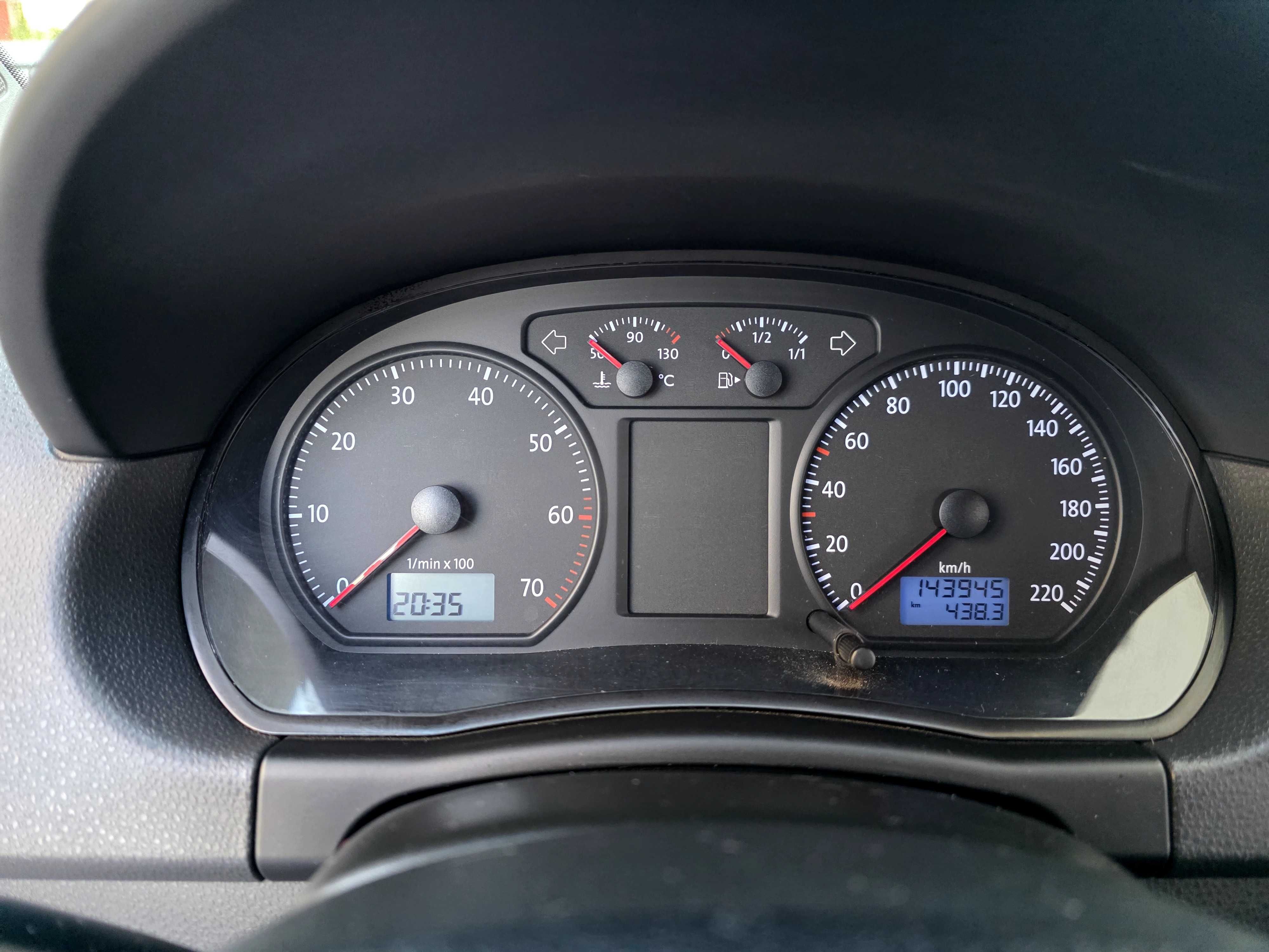 VENDO POLO 2006 Jantes aro 17 e Som automotivo