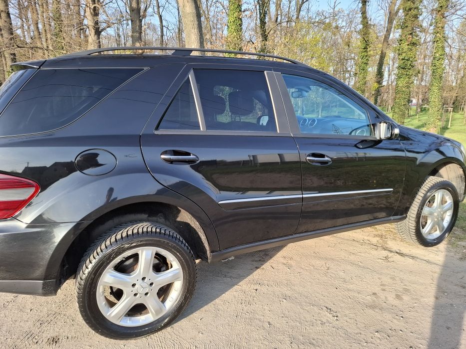 Mercedes Ml 320 4matic bezwypadkowy, serwisowany.
