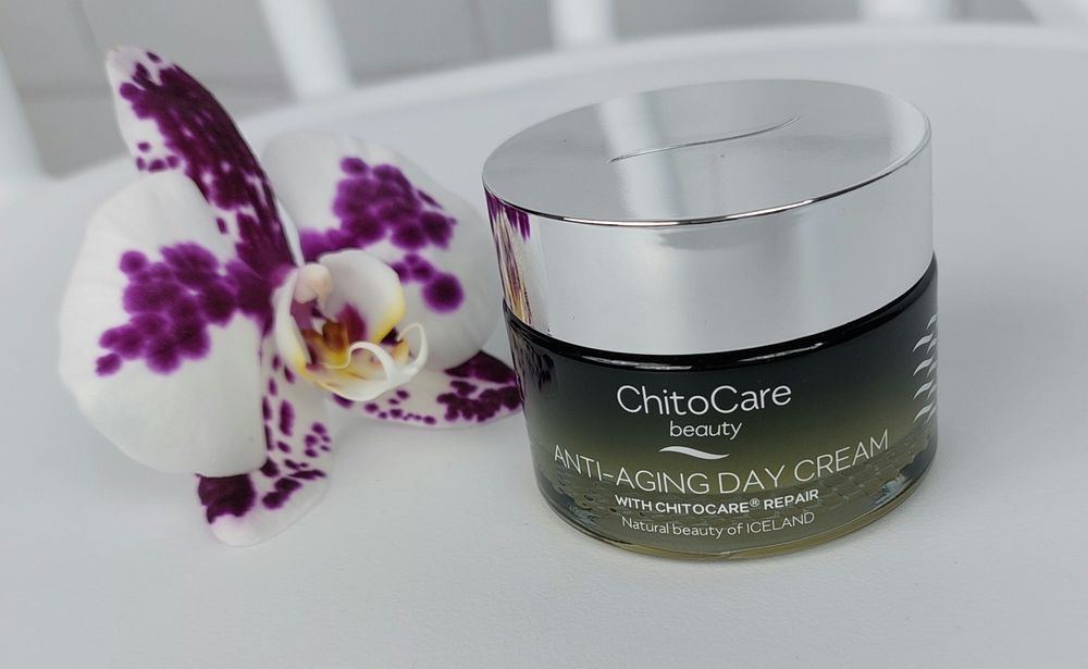 Krem na dzień przeciw starzeniu się skóry islandzka firma ChitoCare
