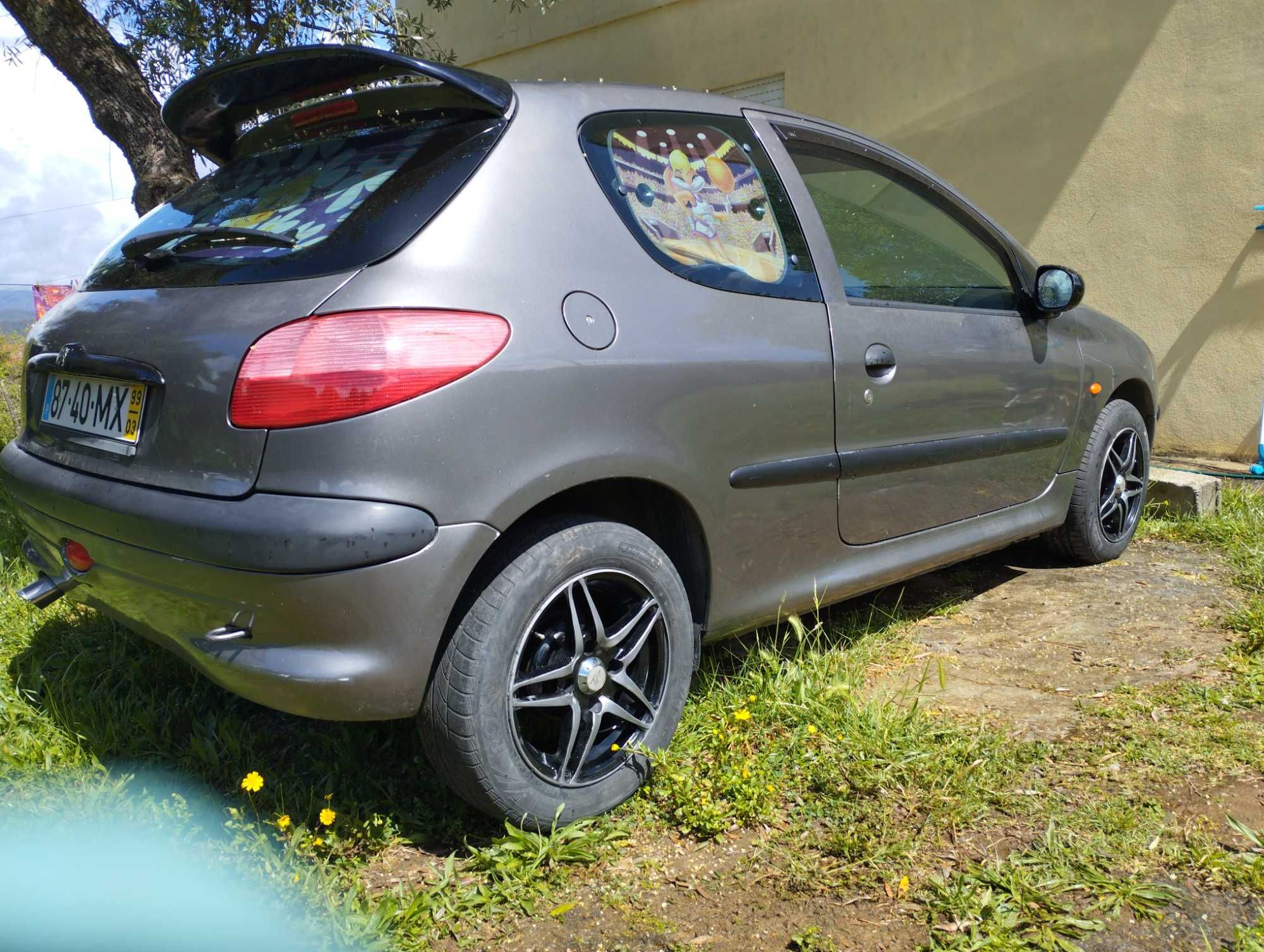 Vendo 206 econômico