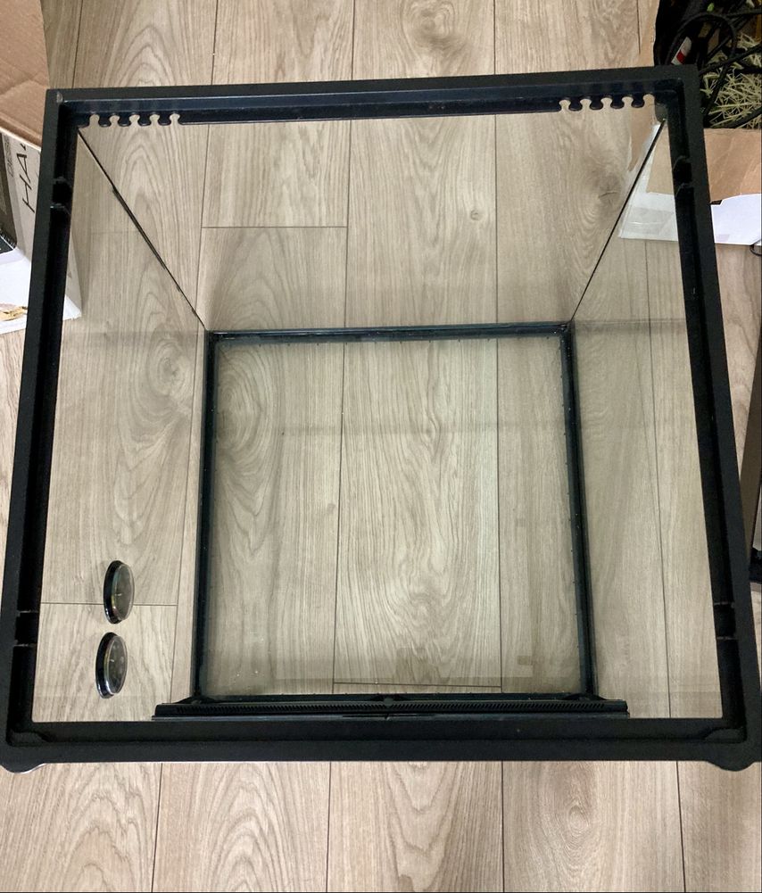 Terrarium EXO TERRA HABITAT KIT 45x45x45 + akcesoria, lampy: b. dobry