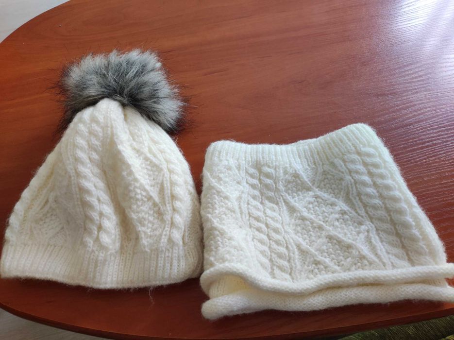 Zestaw zimowy czapka i komin